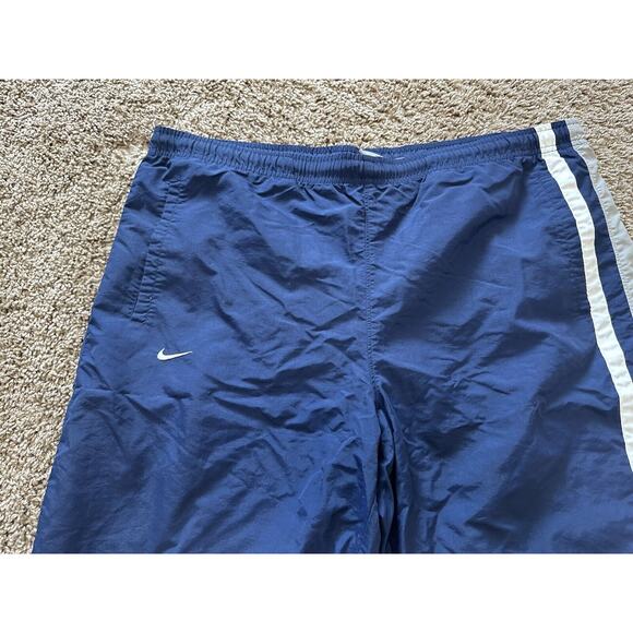 Vintage Nike Y2K Baggy Shorts Size L Navy Blue Gray Track Shorts - Picture 3 of 6